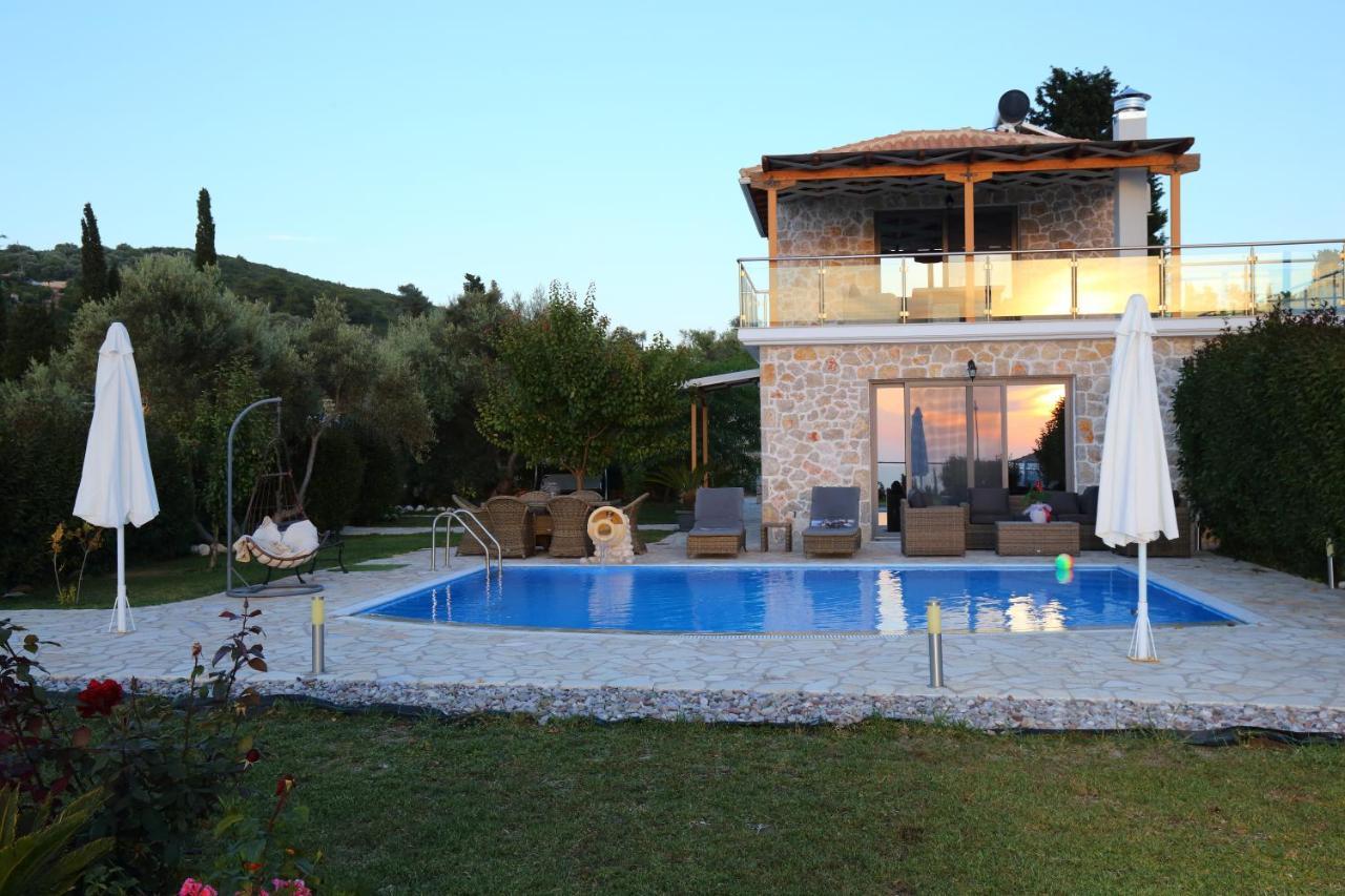 Villas Goudis Tsoukaládhes Екстериор снимка