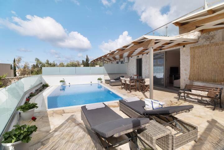 Villas Goudis Tsoukaládhes Екстериор снимка