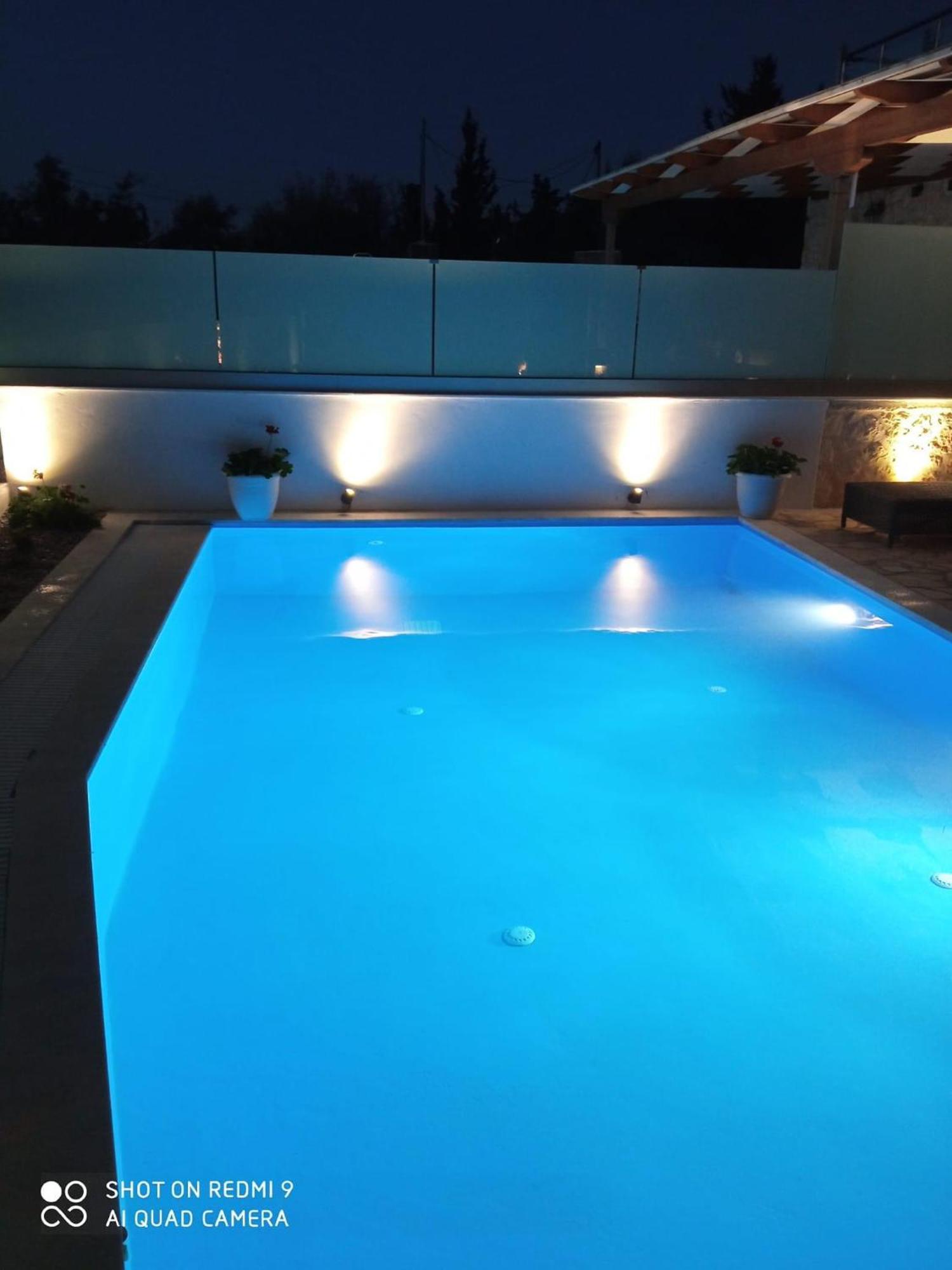 Villas Goudis Tsoukaládhes Екстериор снимка